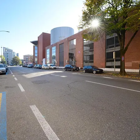 Daire Station & Center *