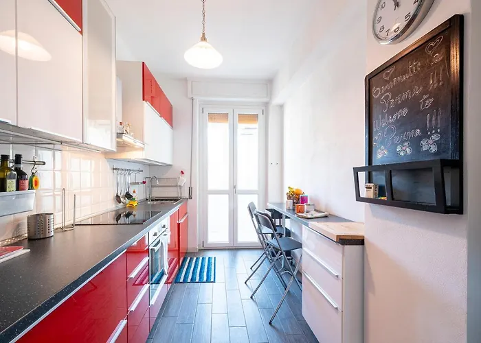 Station & Center * Parma