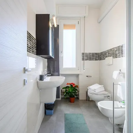 Διαμέρισμα Station & Center Πάρμα